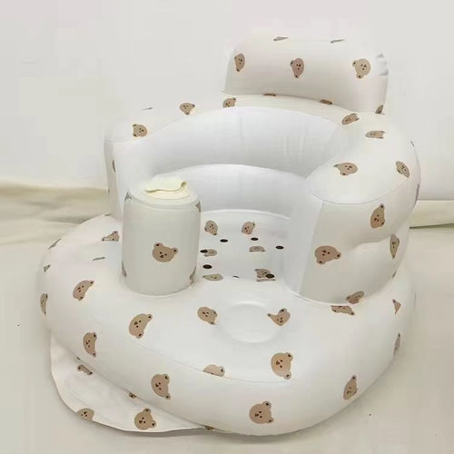 Babystoel voor Eten & Bad – deze heb je nodig om je handen vrij te hebben.